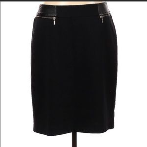 Jennifer Lopez Black Mini Skirt w/Gold Zippers & Leather Trim Waist, size 8